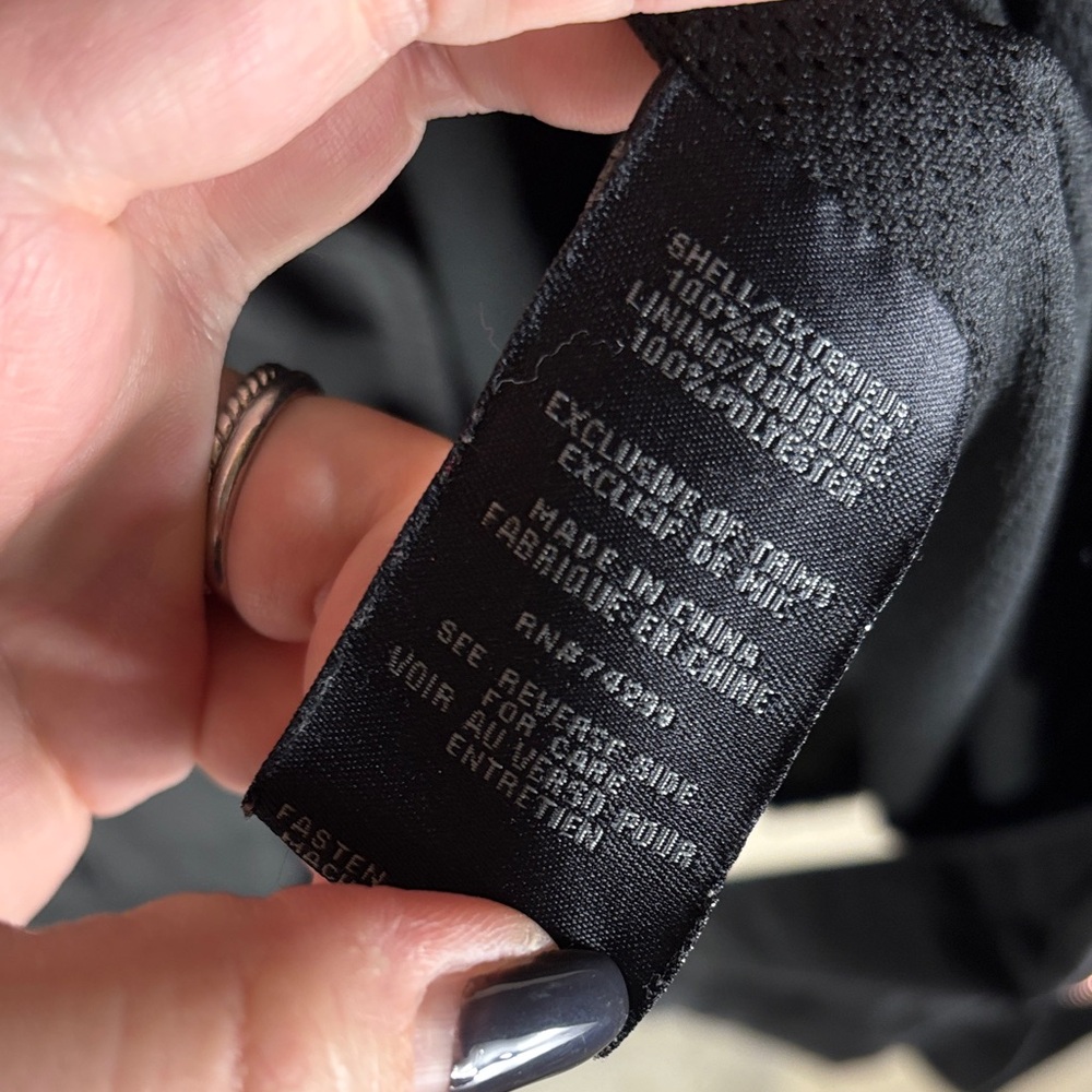 Steve Madden Black Hooded Rain Jacket Medium - Picture 6 of 9